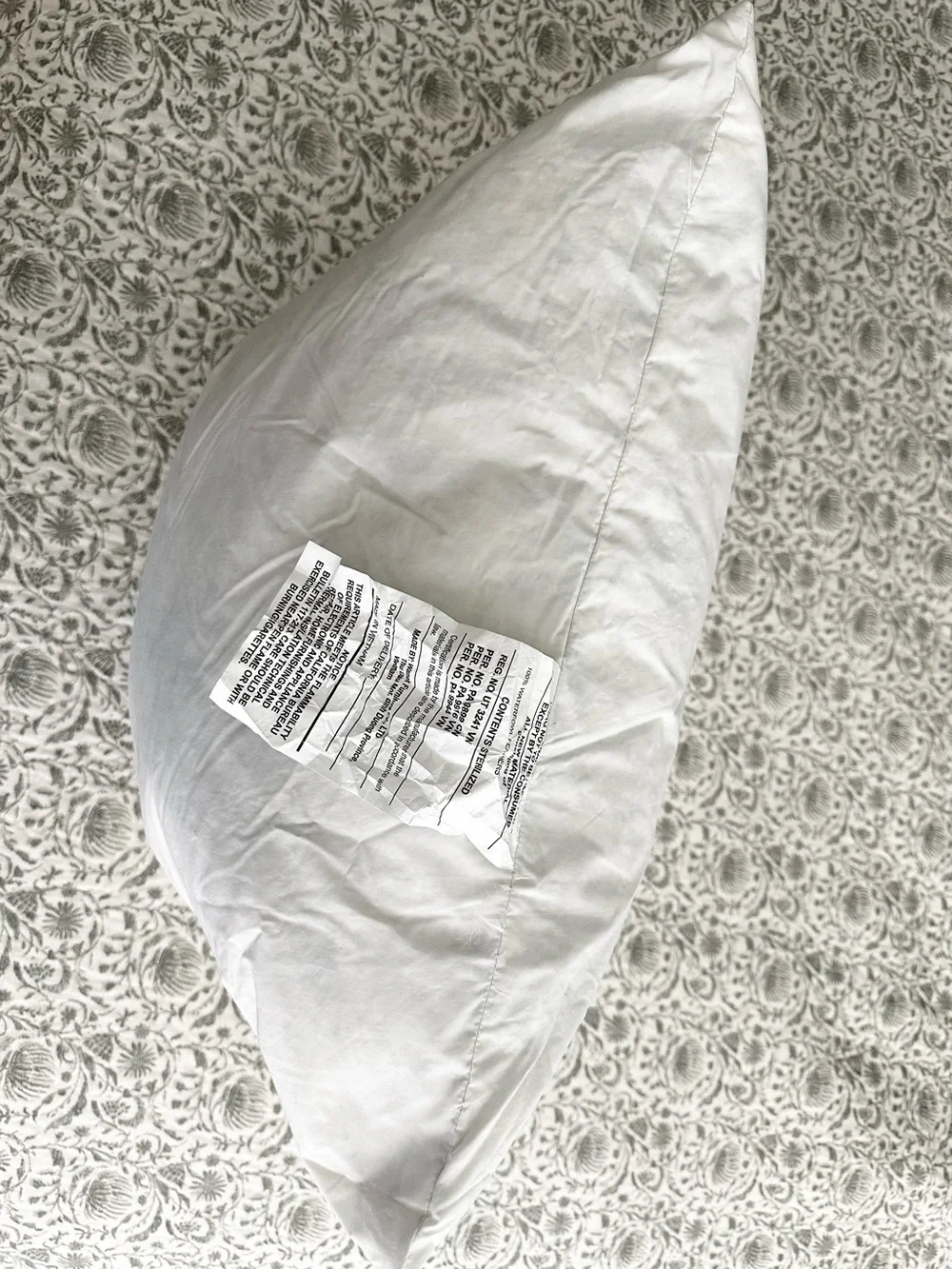 Down Feather 22” Square Pillow Insert